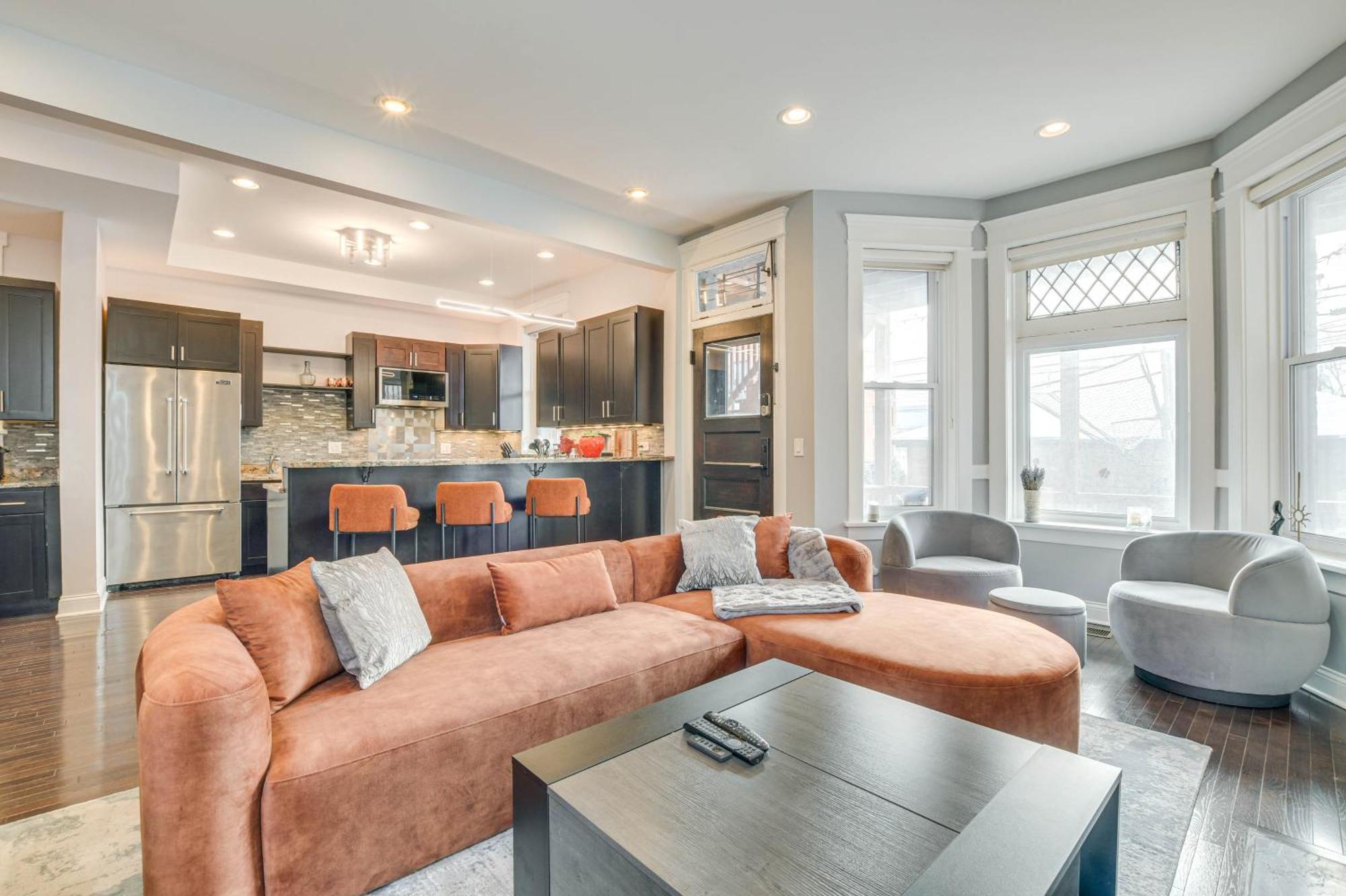 Spacious Condo With Deck About 3 Mi To Downtown Chicago! Dış mekan fotoğraf